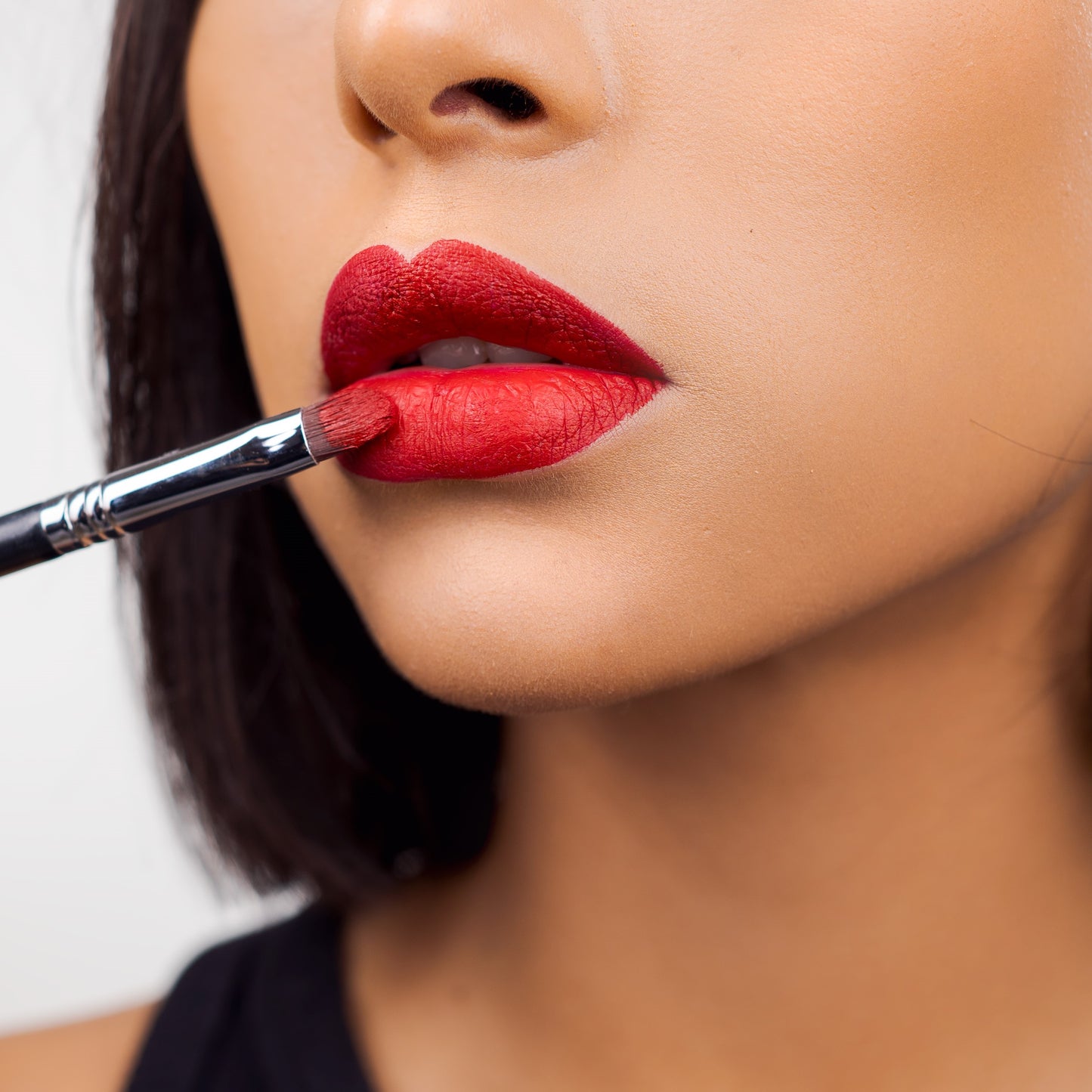 LIQUID VELVET LIPSTICK